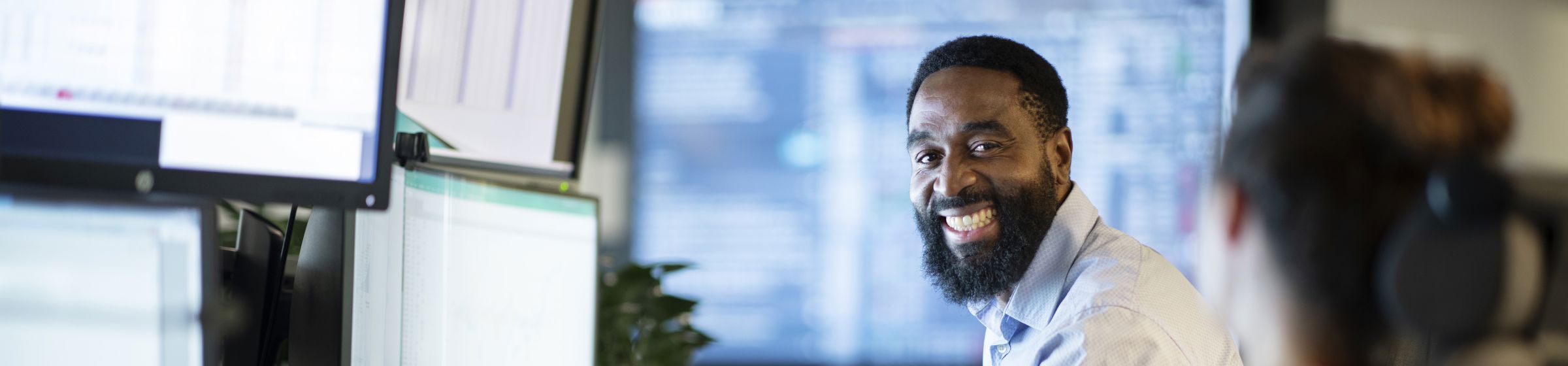 Anställda som arbetar med handel