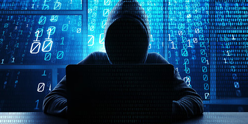 Datahacker med en hoodie